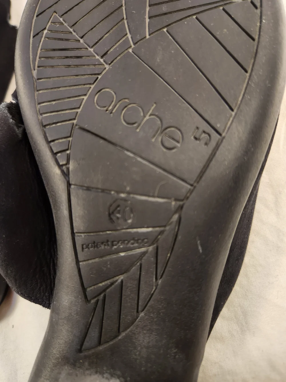 ARCHE LN ENEXOR STYLED BLACK NUBUCK WOMEN SANDALS HIGH HEELS SIZE 40/9.5 EUC